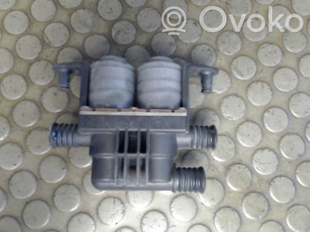 BMW 5 E39 Klimaventil Expansionsventil 