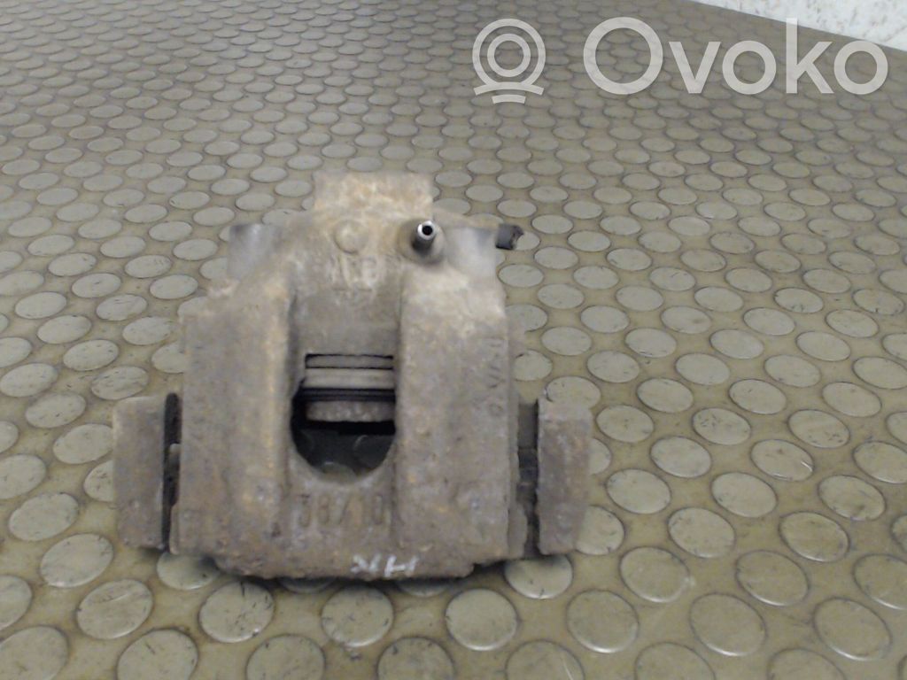 Rear brake caliper   NICHTZUTREFFEND