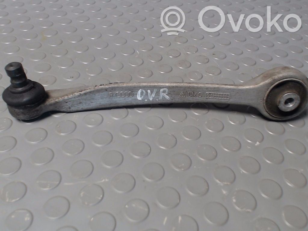 Audi A4 S4 B6 8E 8H Dolny wahacz przedni 