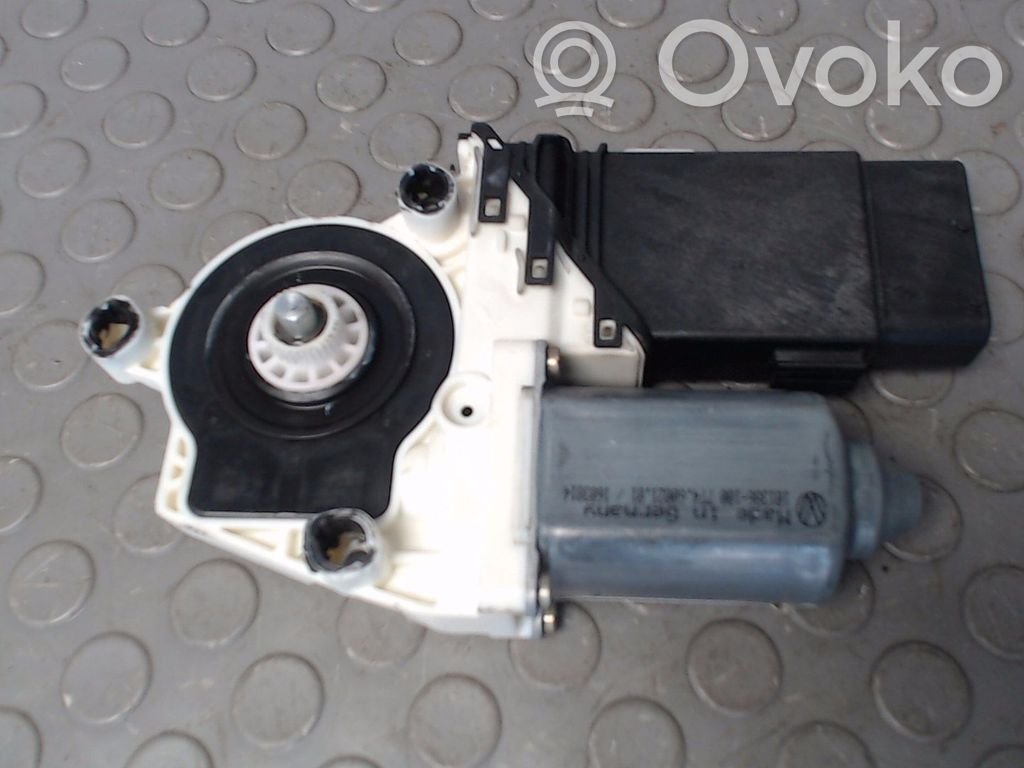 Volkswagen Golf IV Motor macara geam ușă față