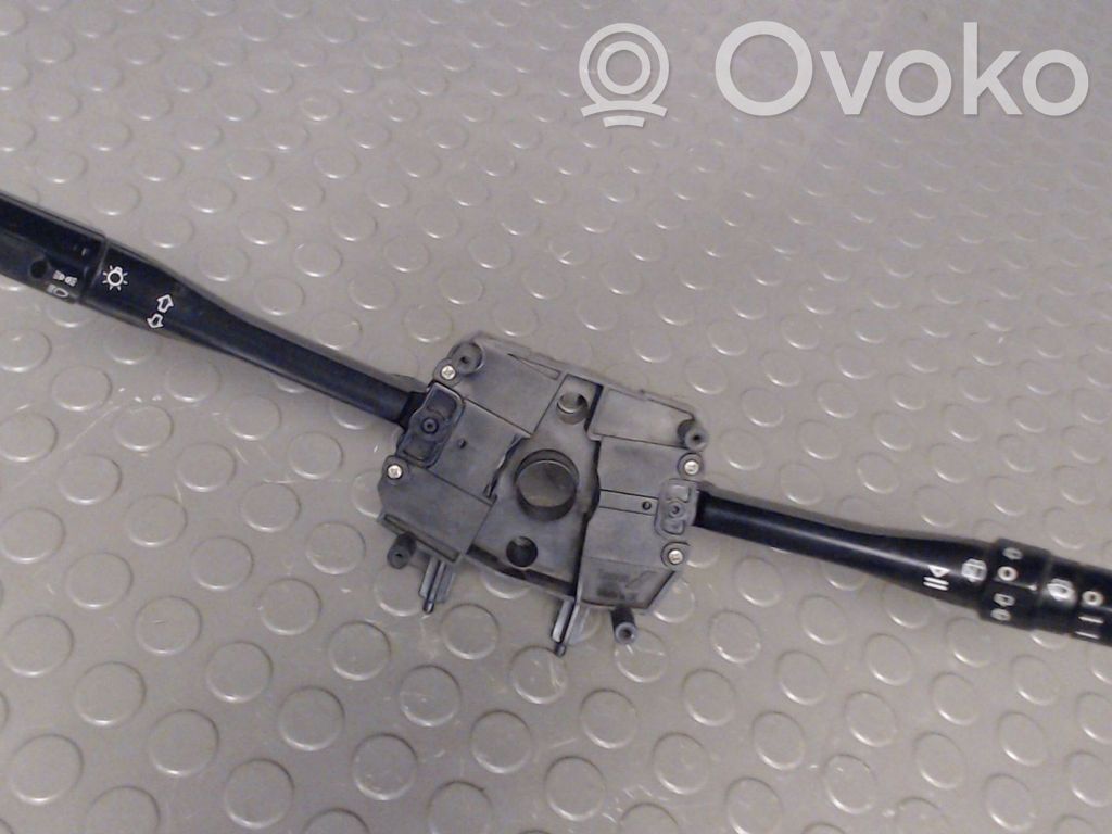 Rover 200 XV Manetka / Przełącznik kierunkowskazów