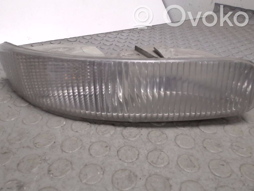 Ford Scorpio Front indicator light 