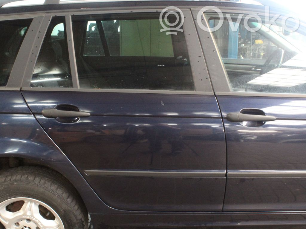 BMW 3 E46 Aizmugurējās durvis 