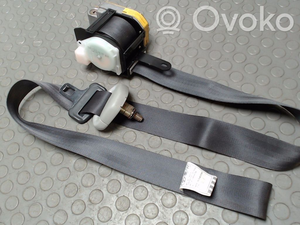 Toyota Yaris Cinturón delantero 