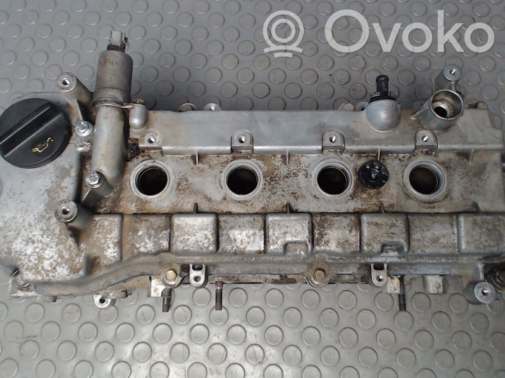 Nissan Micra Engine head 