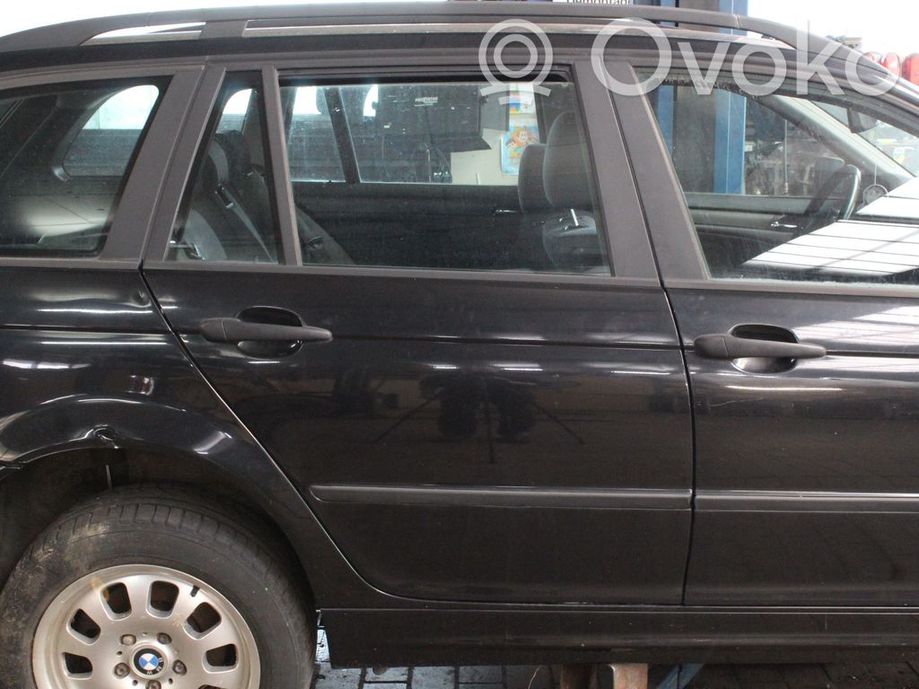 BMW 3 E46 Aizmugurējās durvis 