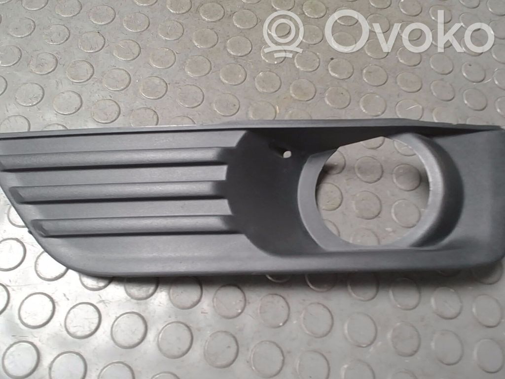 Ford Focus Front tow hook cap/cover 