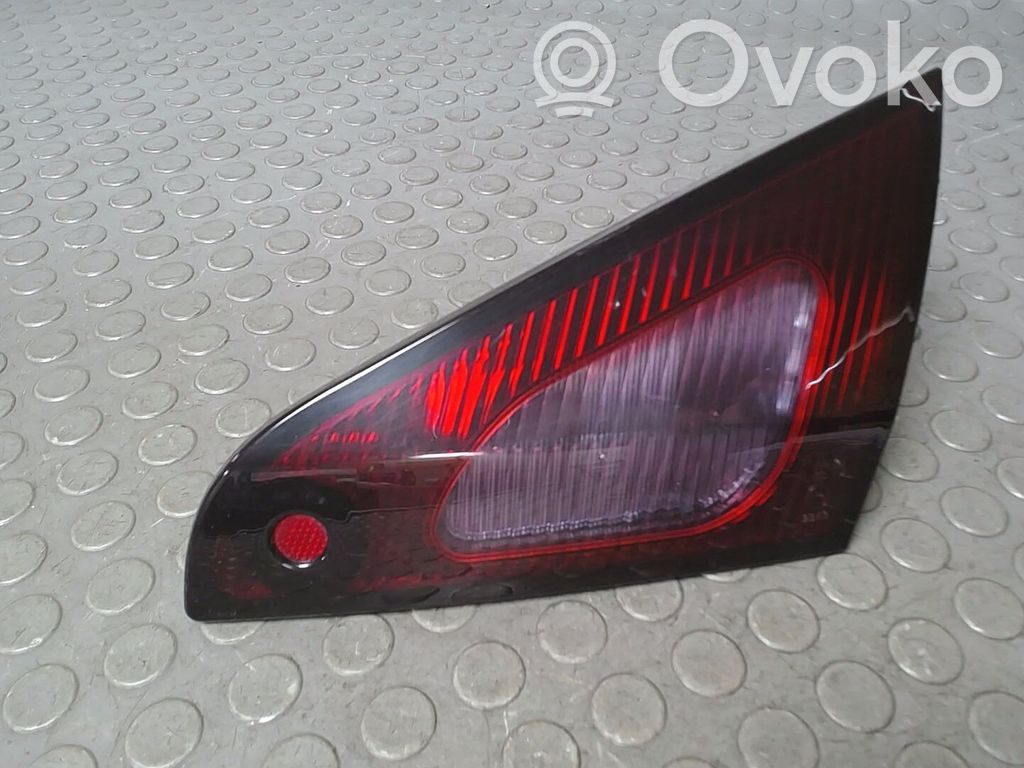Lampa tylna   8331A082,8331A082,8336A056
