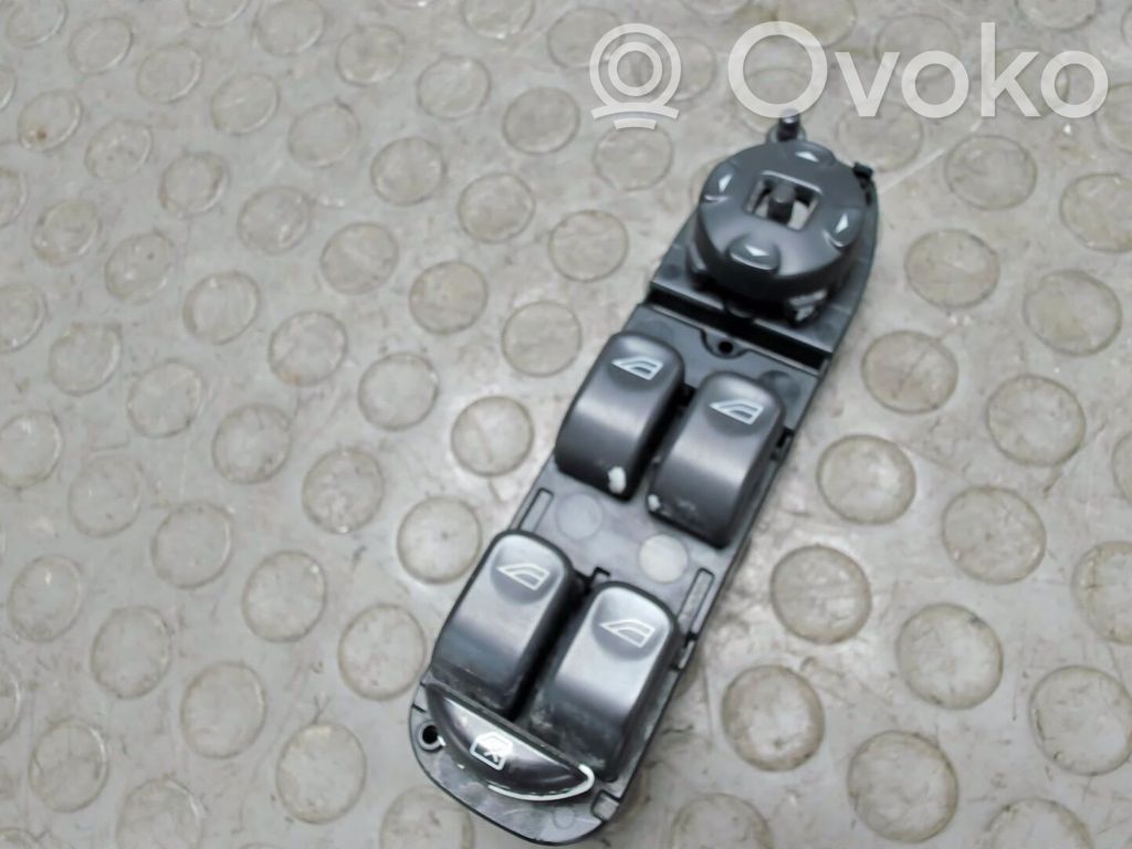 Electric window control switch   C2S38406,1X4314A132BE,C2S27572
