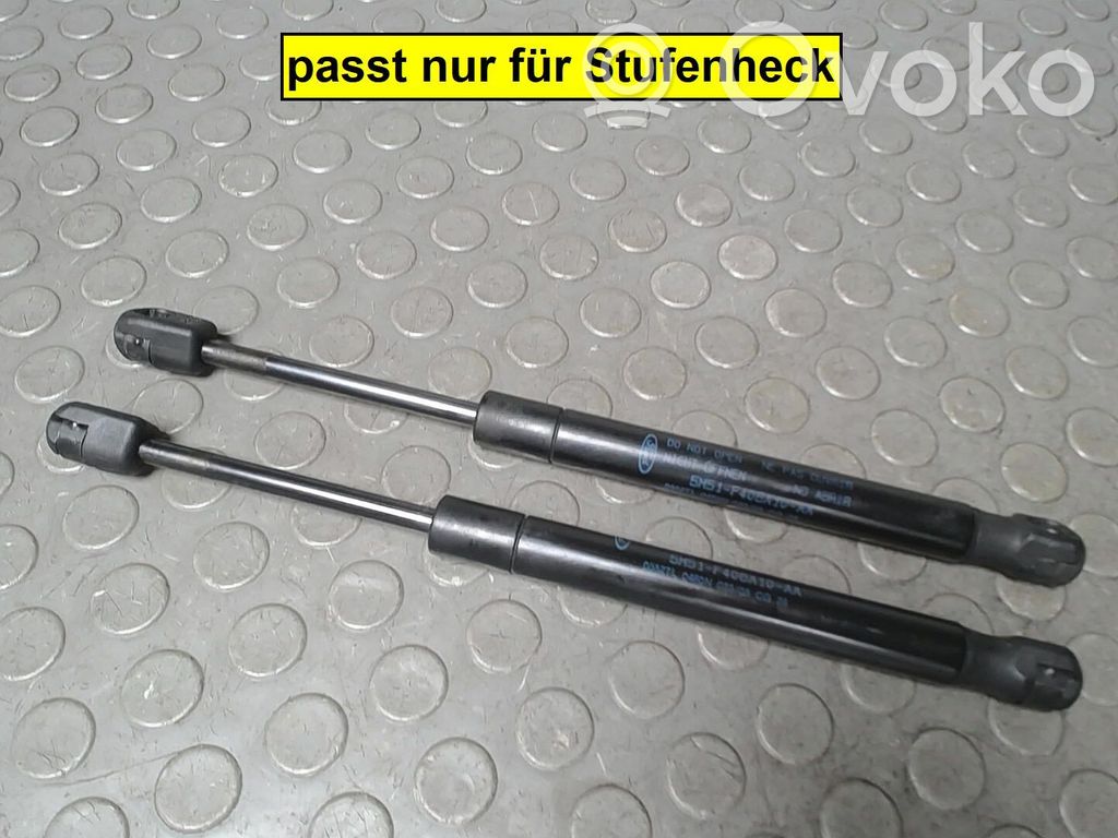 Ford Focus Amortyzator klapy tylnej bagażnika 