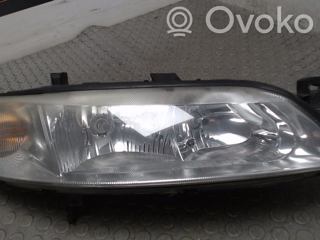 Opel Vectra B Phare frontale 