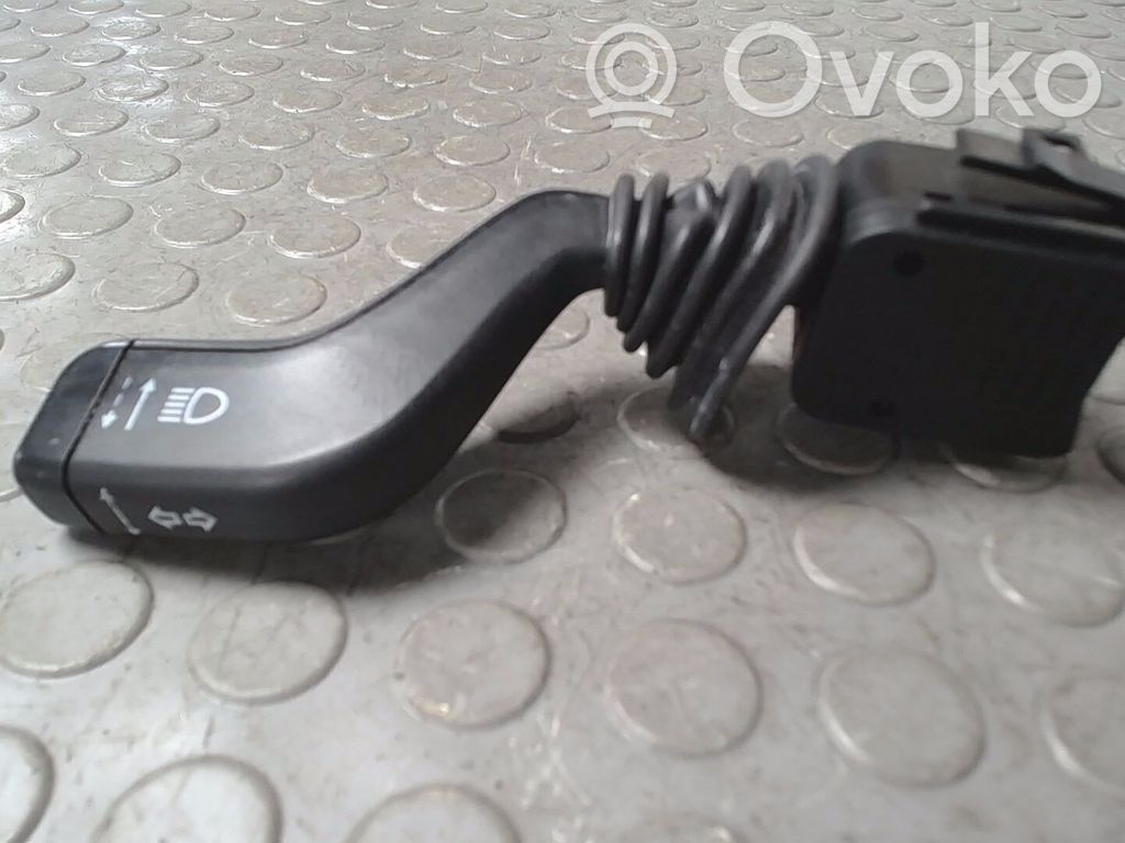 Commodo de clignotant   13142074