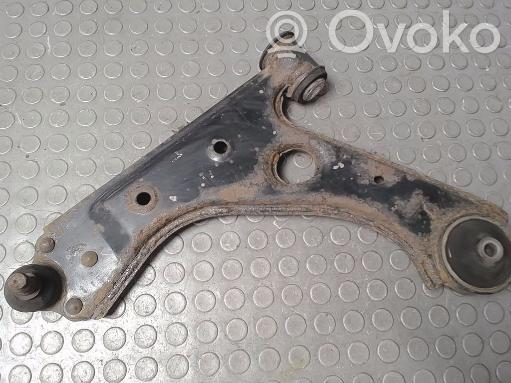 Opel Corsa D Dakša 