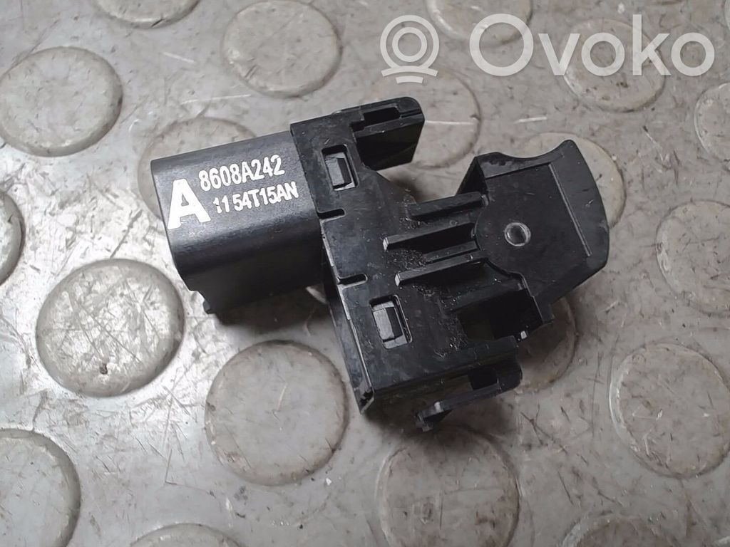 Comutator comandă geamuri electrice   8608A242,NICHTZUTREFFEND