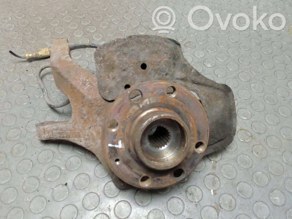 Opel Corsa B Priekšpusē amortizators 