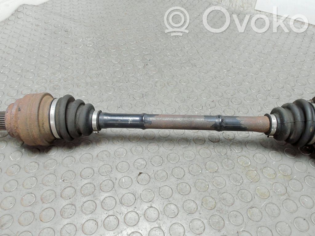 BMW 3 E90 E91 Aizmugurējā pusass 