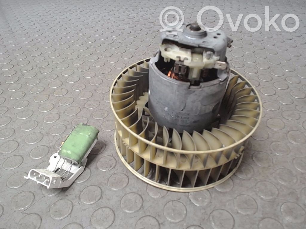 BMW 3 E36 Elektrinis radiatorių ventiliatorius 