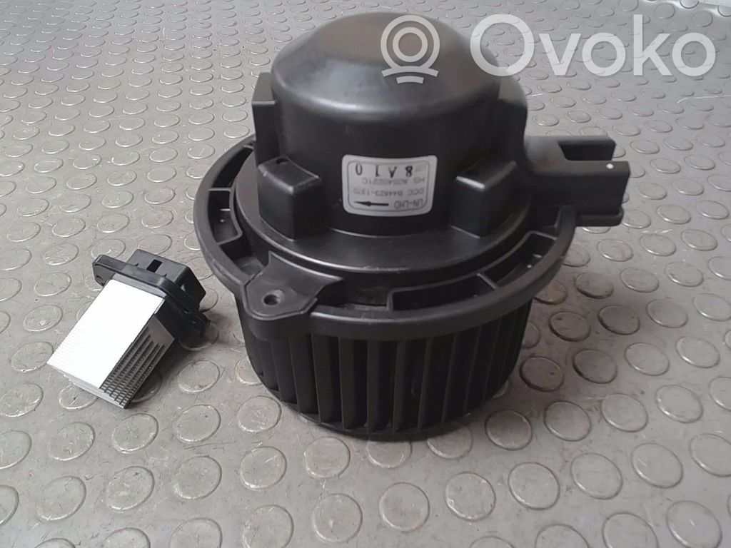 KIA Carens II Elektryczny wentylator chłodnicy 