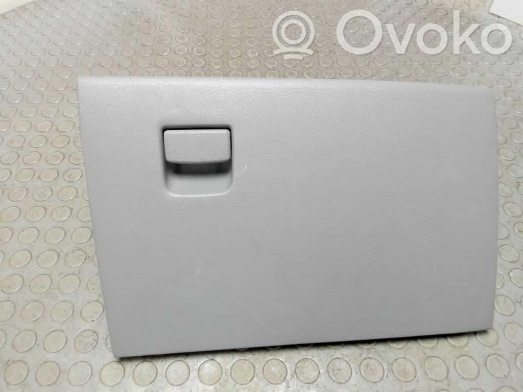 Mazda 2 Glove box set 