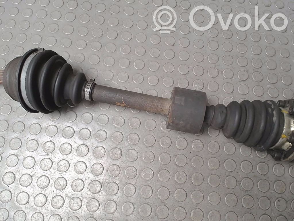 Volkswagen PASSAT B4 Eje de transmisión delantero 