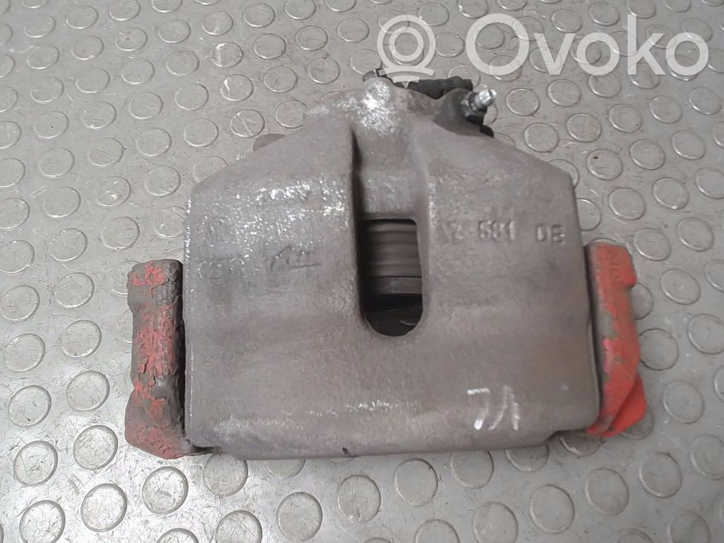 Volkswagen Golf V Pinza del freno anteriore