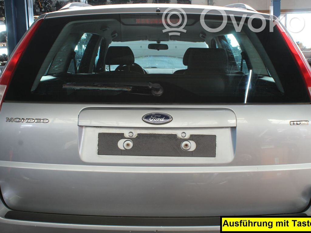 Ford Mondeo Mk III Lava-auton perälauta 