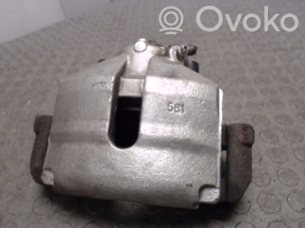 Caliper de freno delantero   NICHTZUTREFFEND