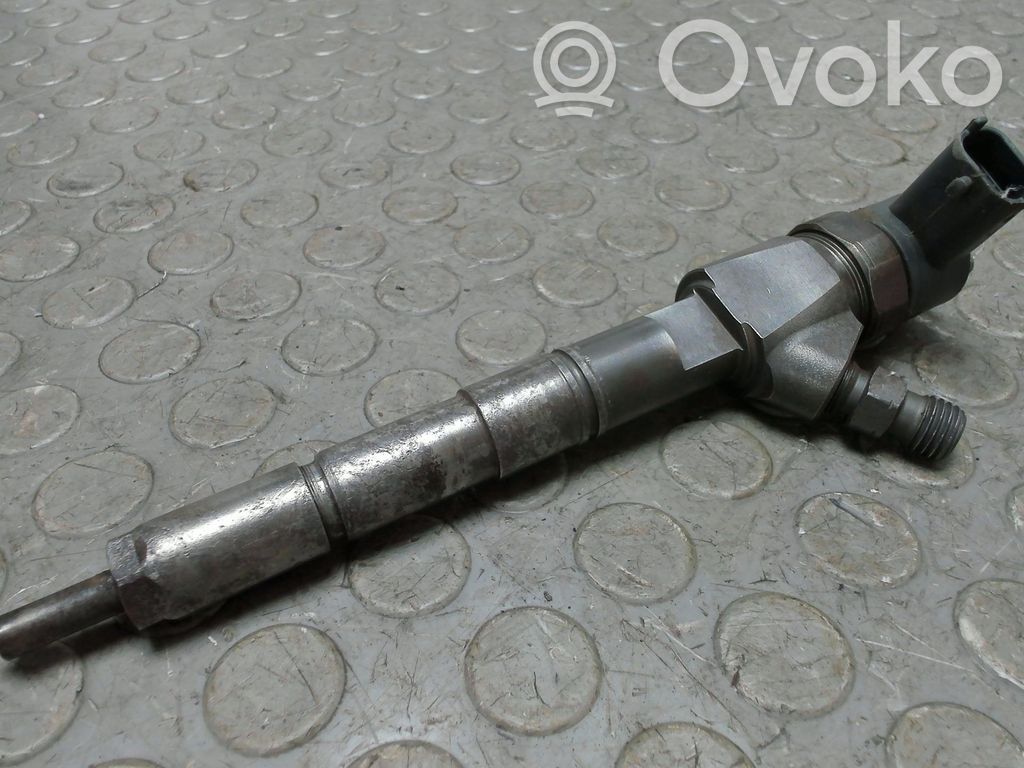 Opel Astra J Injector combustibil 