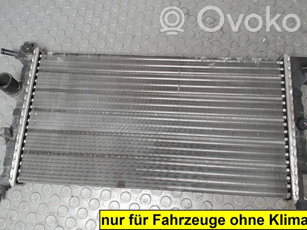 Opel Corsa B Aušinimo skysčio radiatorius 