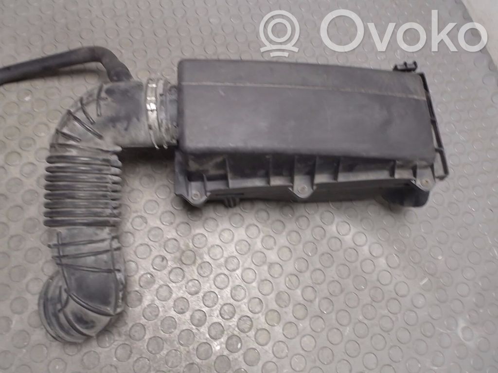 Ford Mondeo Mk III Scatola del filtro dell’aria 