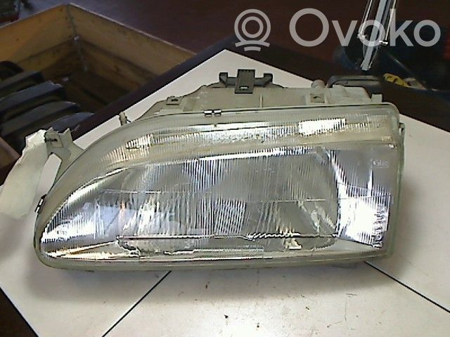 Renault 19 Headlight/headlamp 