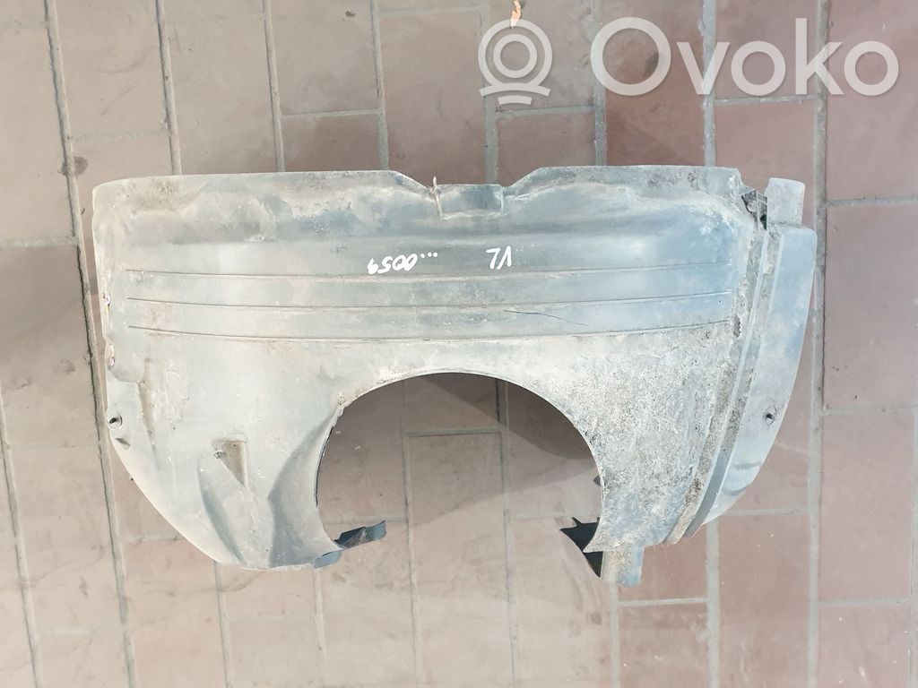 Ford Focus Apakšspārns 