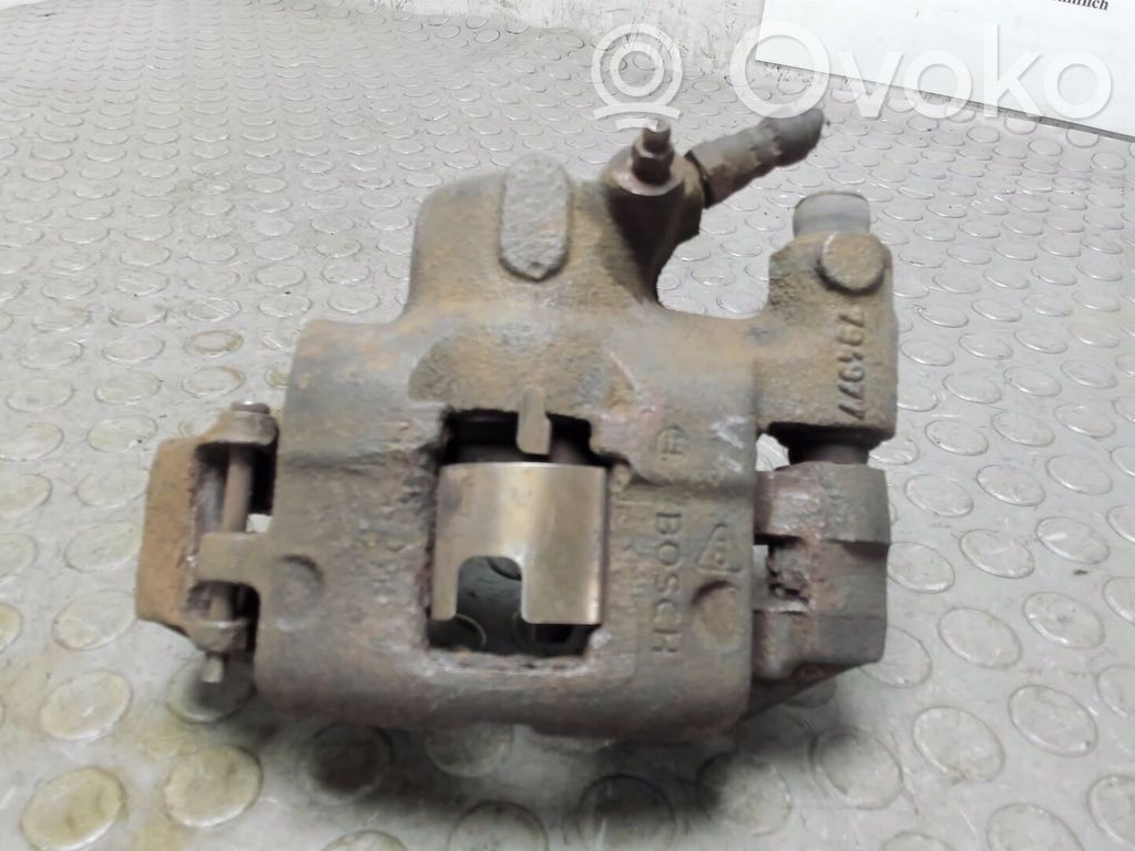 Fiat Seicento/600 Etujarrusatula 