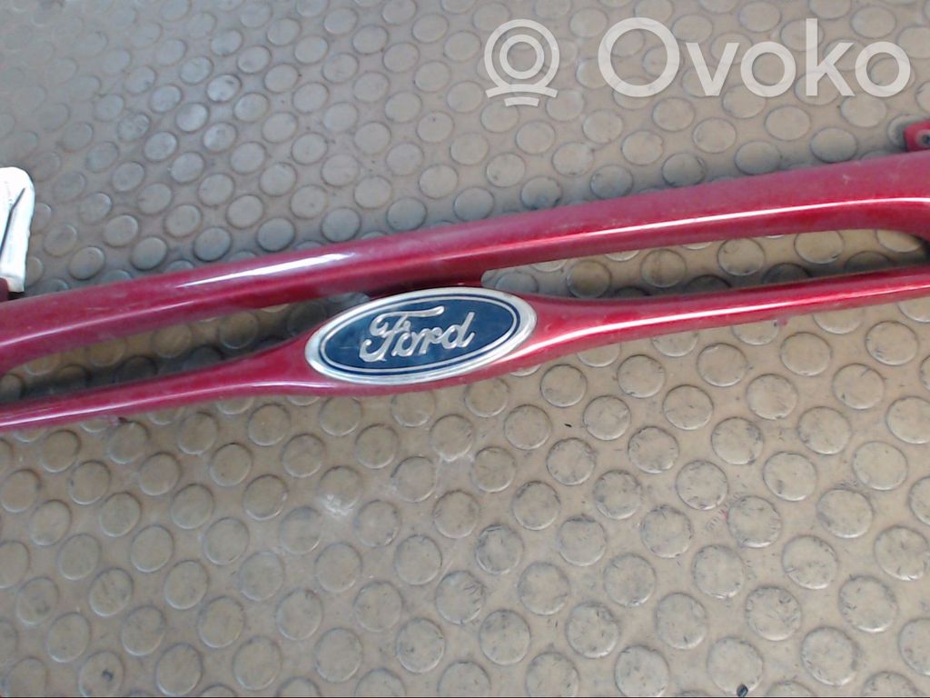 Ford Mondeo MK I Etusäleikkö 