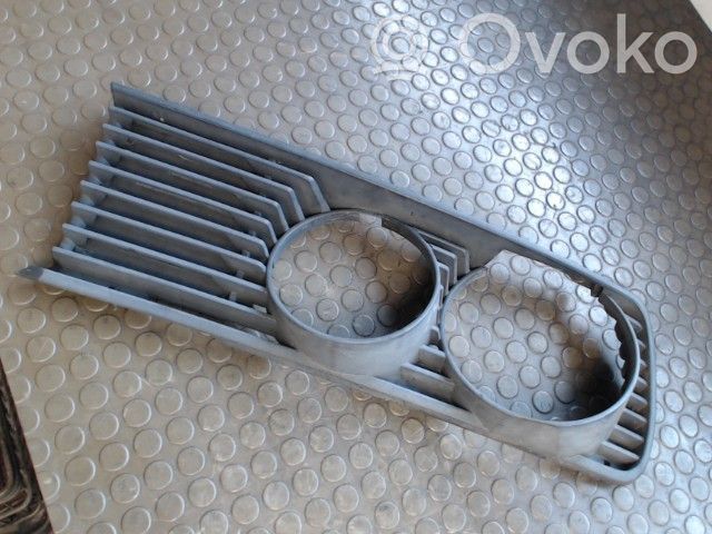 BMW 5 E28 Front grill 