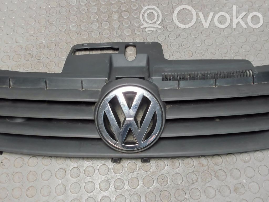 Volkswagen Polo IV 9N3 Atrapa chłodnicy / Grill 