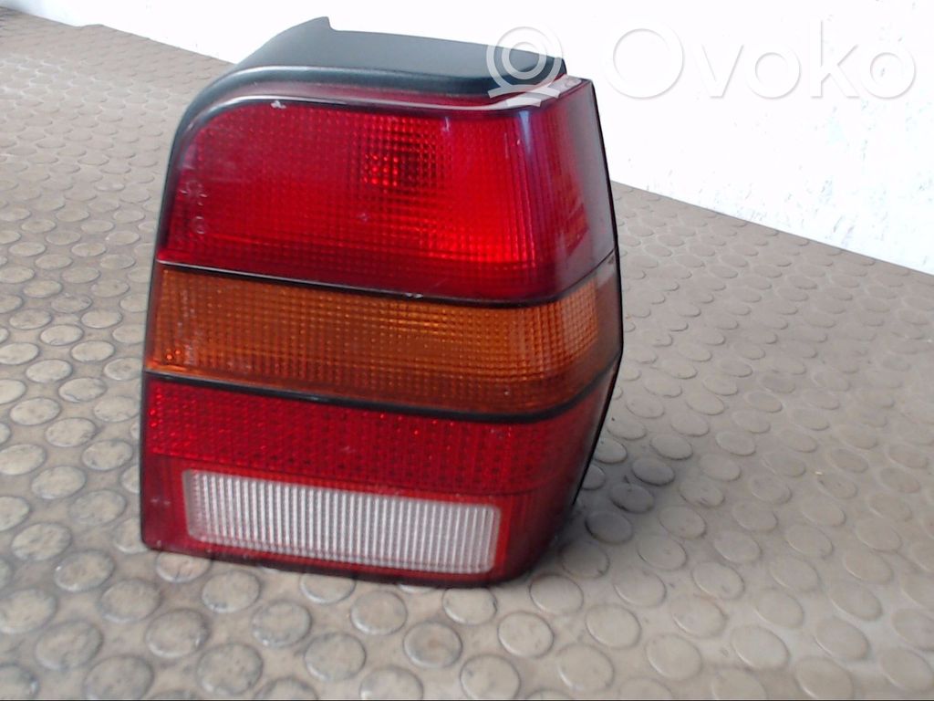 Volkswagen Polo II 86C 2F Lampa tylna 