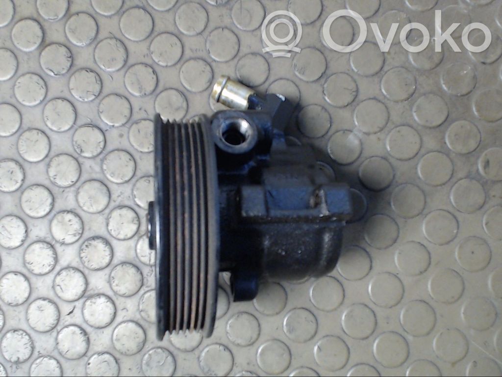 Ford Mondeo MK I Pompa wspomagania 