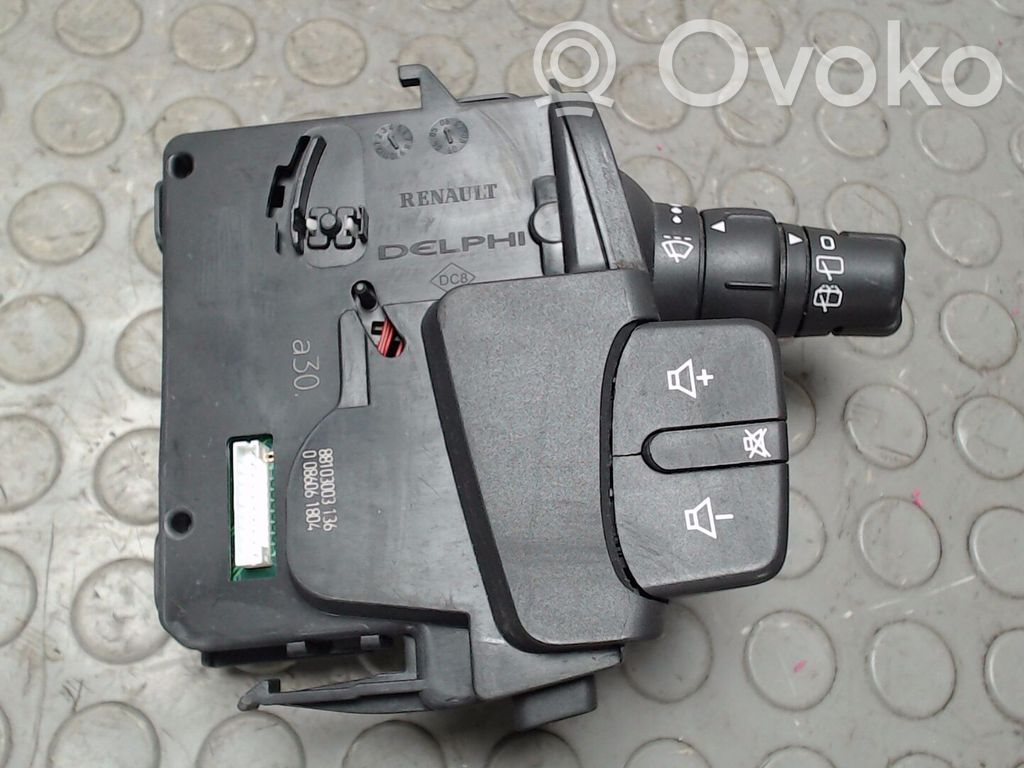 Renault Clio III Schalter Hebel Scheibenwischer 