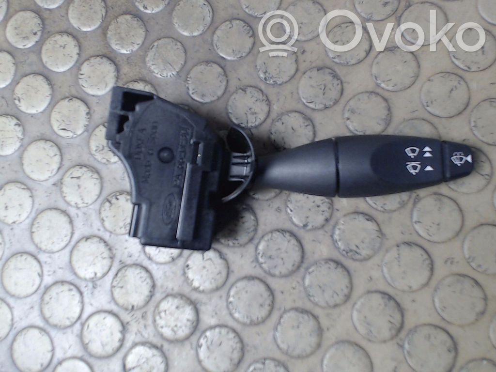 Ford Focus Wiper control stalk 