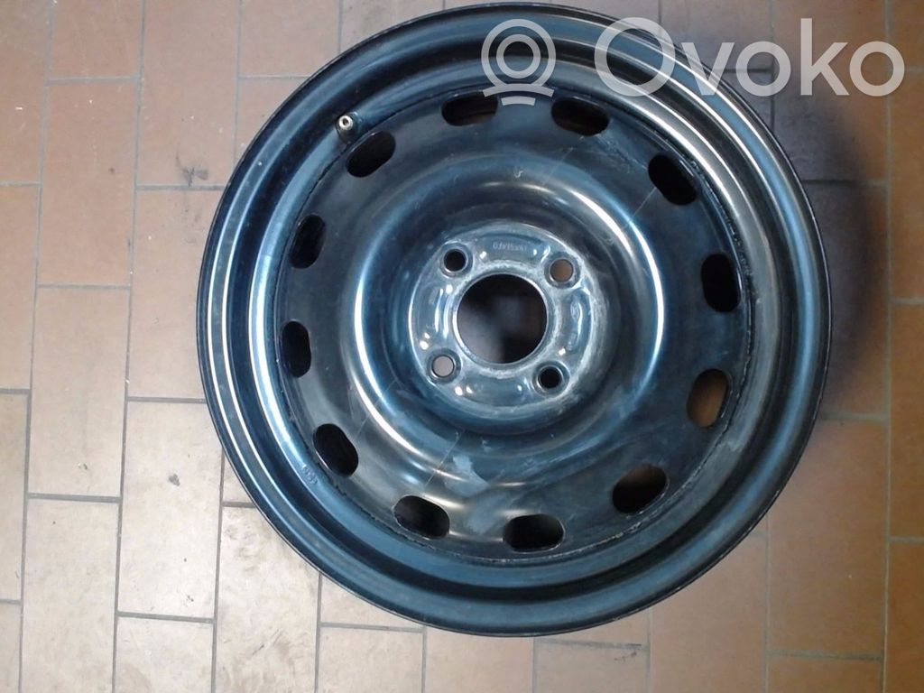 Llanta de acero R15