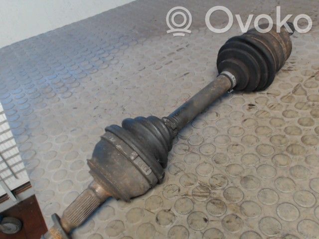 Front driveshaft   NICHTZUTREFFEND