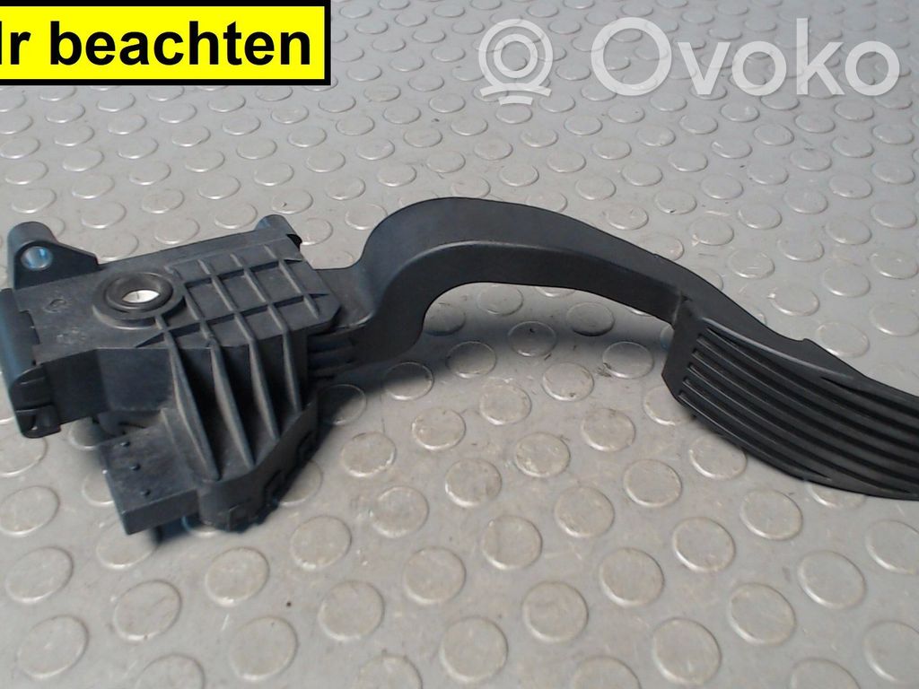 Opel Corsa D Accelerator throttle pedal 