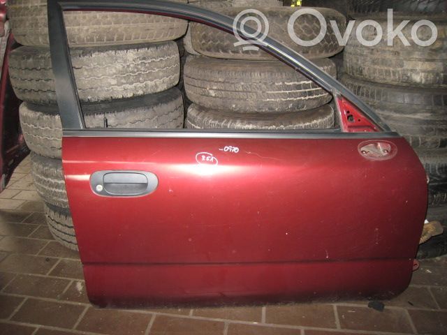 Mitsubishi Carisma Puerta delantera 