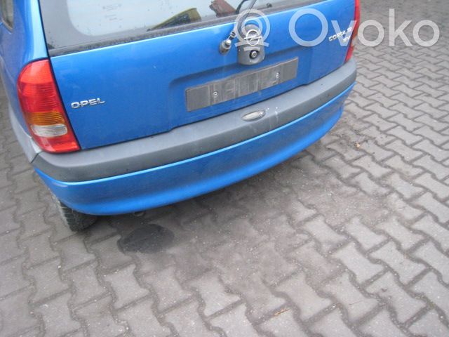 Opel Corsa B Bamperis 