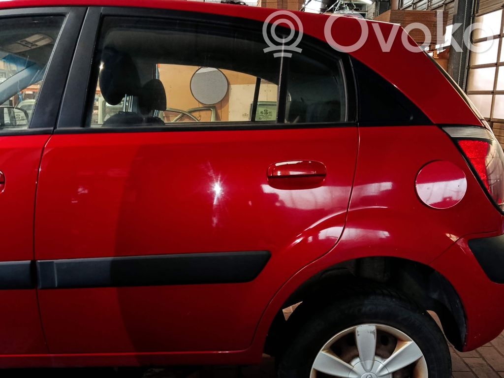KIA Rio Puerta trasera 