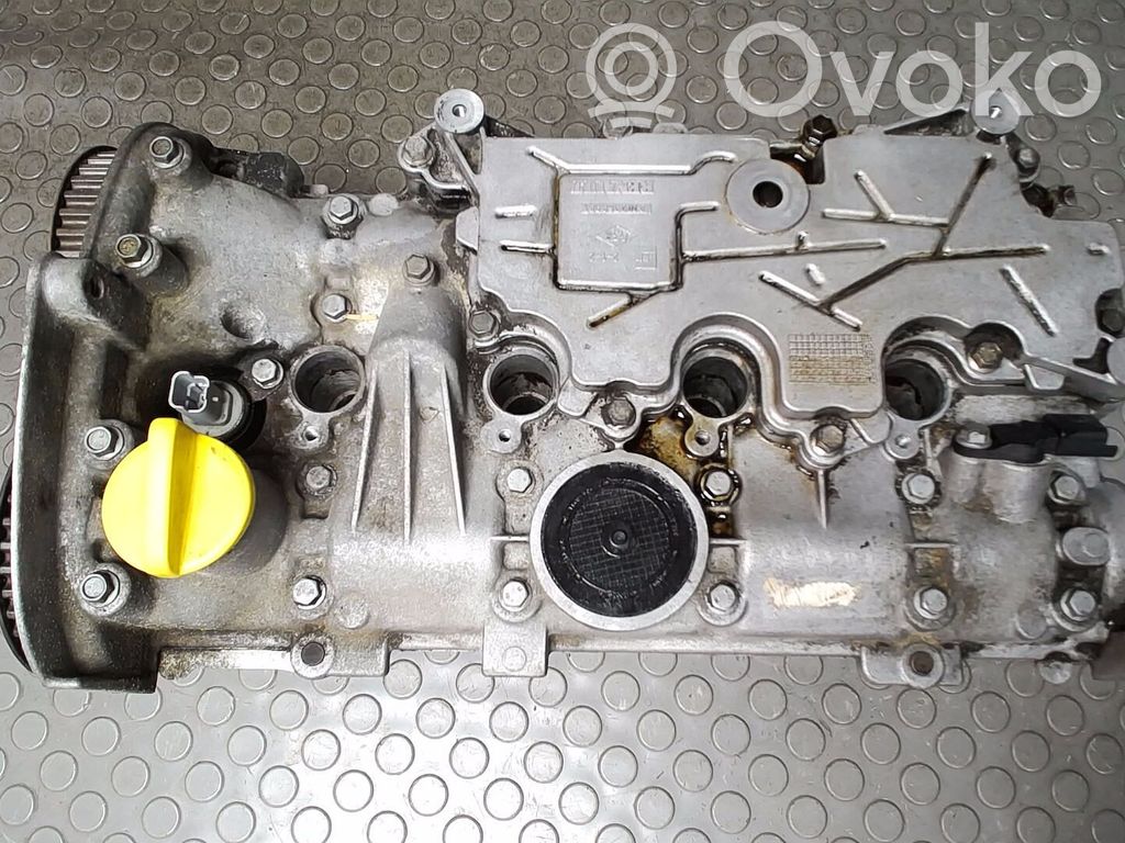 Renault Clio III Engine head 