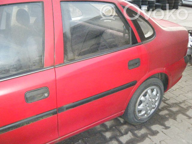 Opel Vectra B Puerta trasera 