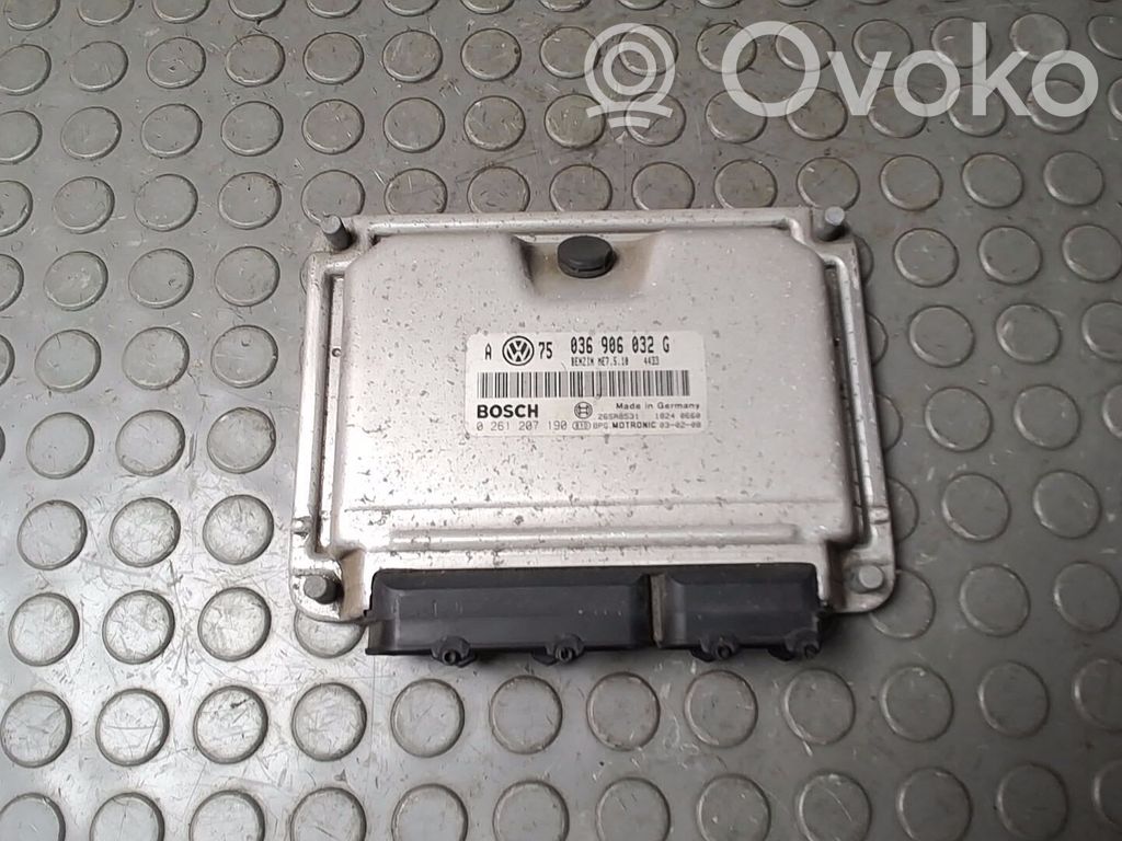 Volkswagen Golf IV Engine control unit/module 