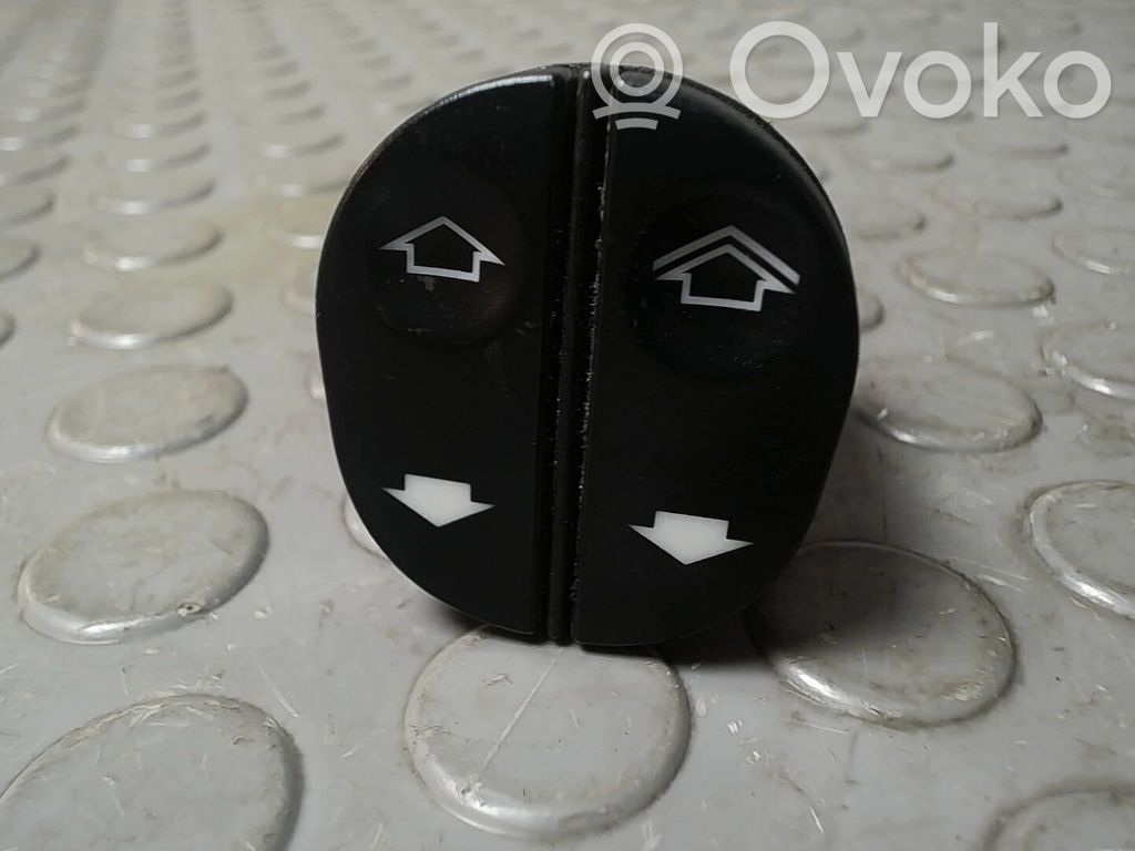Ford Fiesta Electric window control switch 